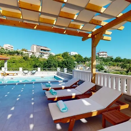 Nono Penthouse *