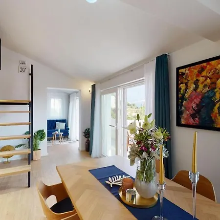 Nono Penthouse Apartamento Podstrana
