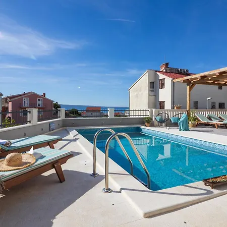 Nono Penthouse